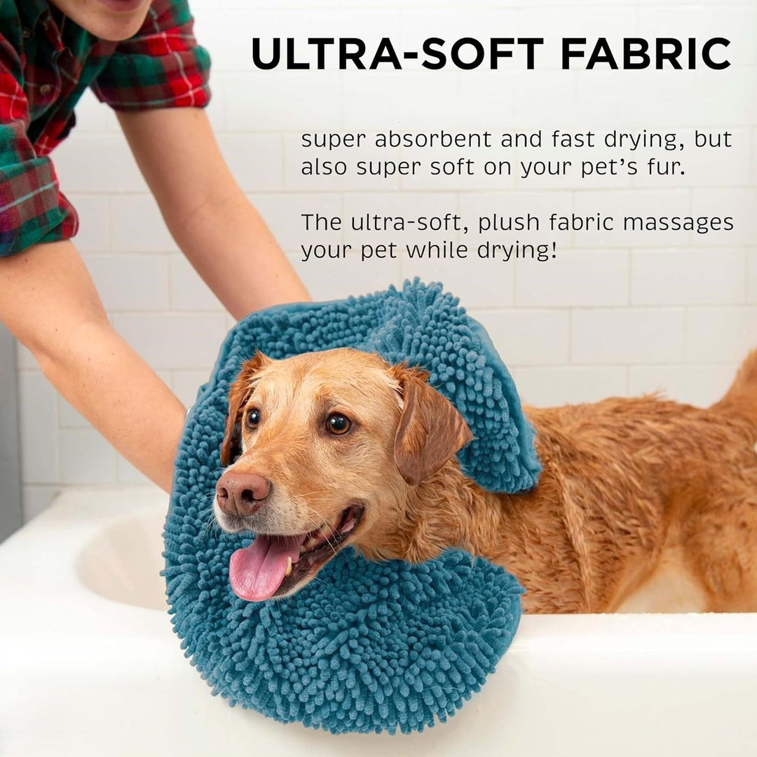 Quick-drying microfiber dog towel. Soft and absorbent for efficient pet care.