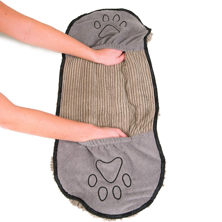 High-quality microfiber dog towel for super absorbent and quick drying pets.