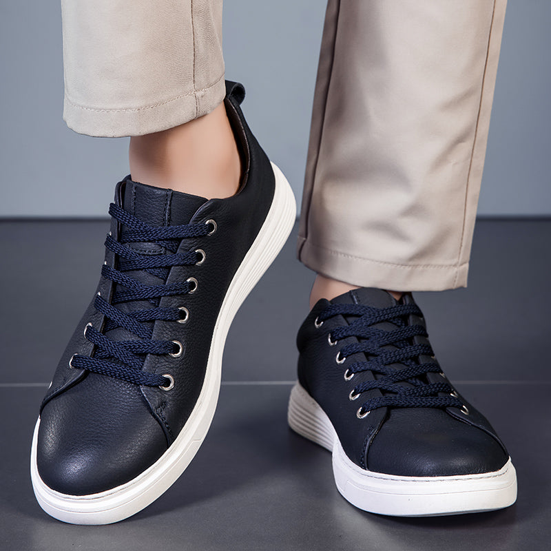 Stylish men's premium sneakers with a modern aesthetic. Cushioned for all-day comfort.