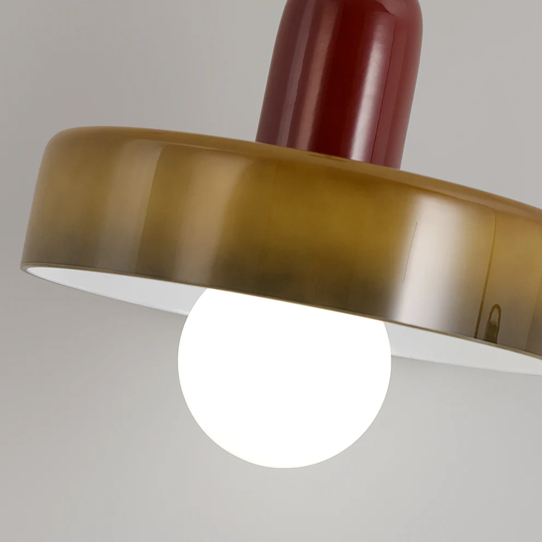 Decorative modern glass globe LED pendant, GloboLuxe for stylish homes.