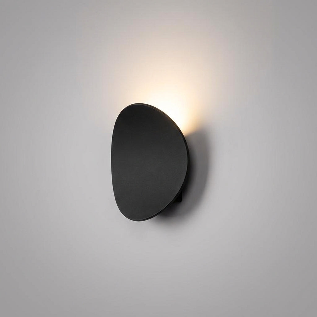 Sleek aluminum minimalist LED wall sconce, Serevex. Modern indoor lighting solution for energy-efficient ambient glow.