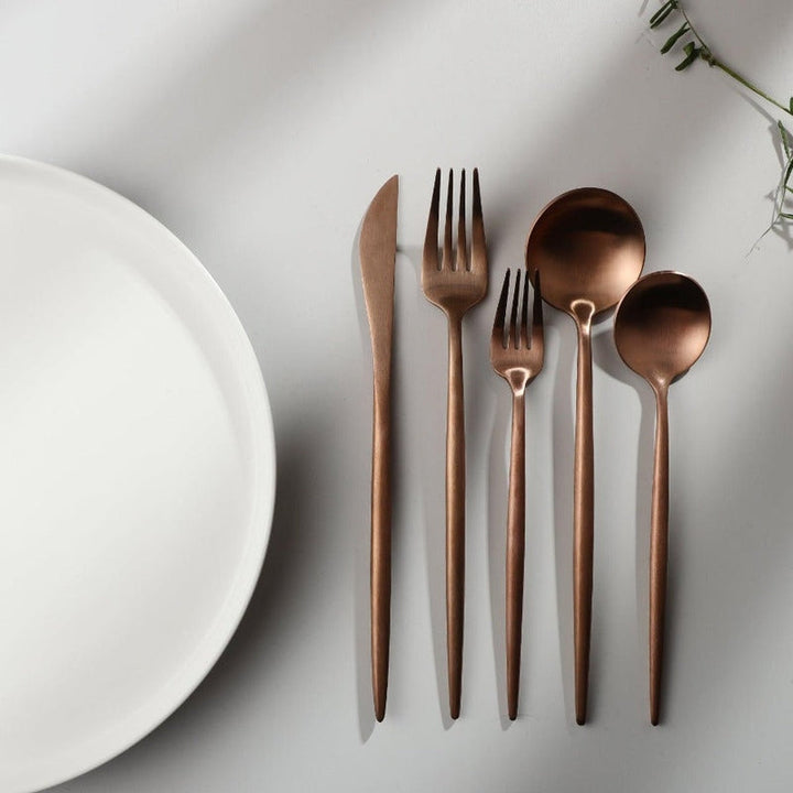 Sophisticated matte silver minimalist flatware set, elevating your tableware.