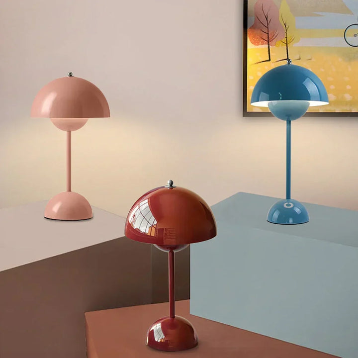 Sleek mushroom lamp, modern table light for stylish home decor. Features dimmable functionality.