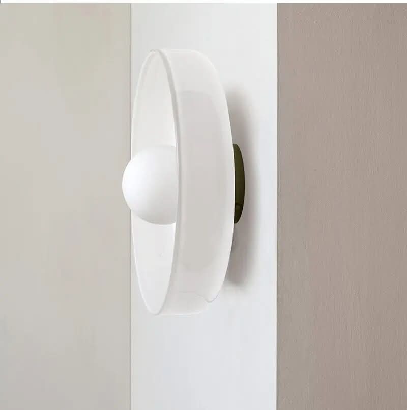 Elegant modern ceiling lamp, a decorative fixture for stylish and luxurious interior spaces.