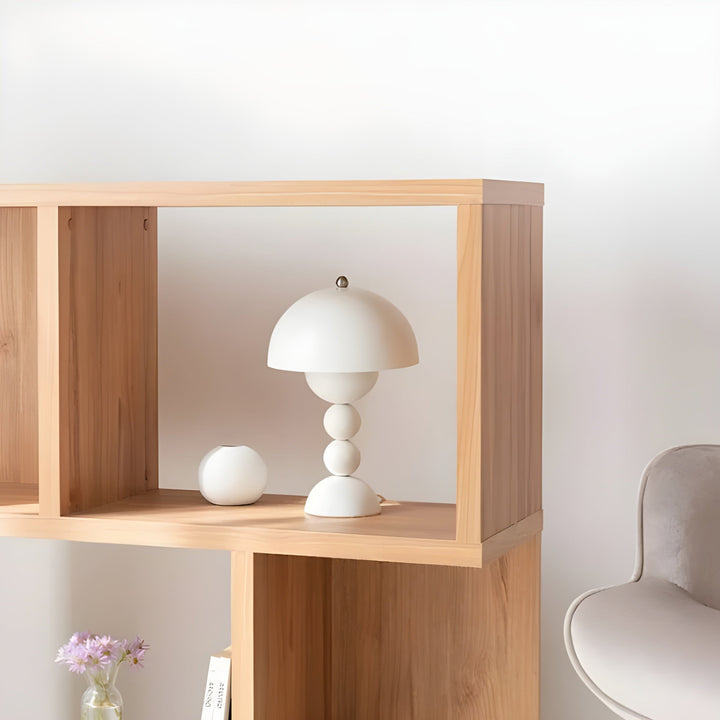 Nordic flower bud dimmable LED table lamp, adds a touch of modern elegance.