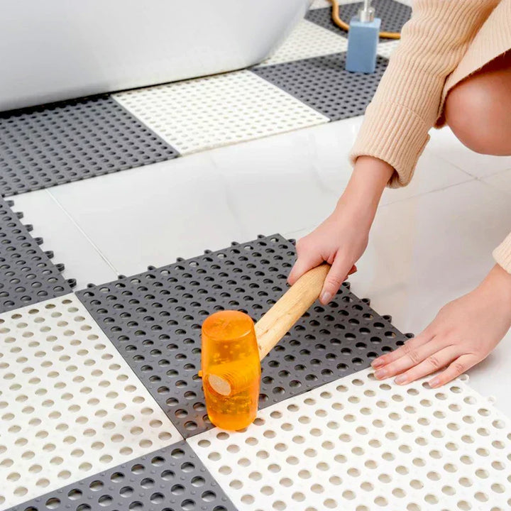 Hygienic non-slip floor mat set, waterproof & mold-resistant, ensures bathroom safety & quick drying.