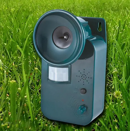 Outdoor ultrasonic pest repeller, cordless & weatherproof for effective garden & yard security.