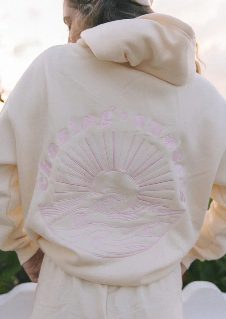 Women's relaxed summer hoodie, a comfortable hooded pullover for warm weather and everyday style.