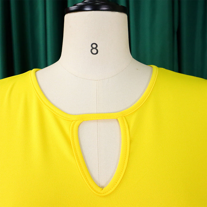 Versatile plus-size asymmetrical sleeveless dress, modern elegant fashion for women.