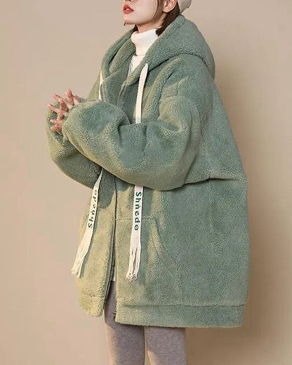 Casual plus size women's fleece jacket, ideal for layering warmth, comfortable fall fashion.