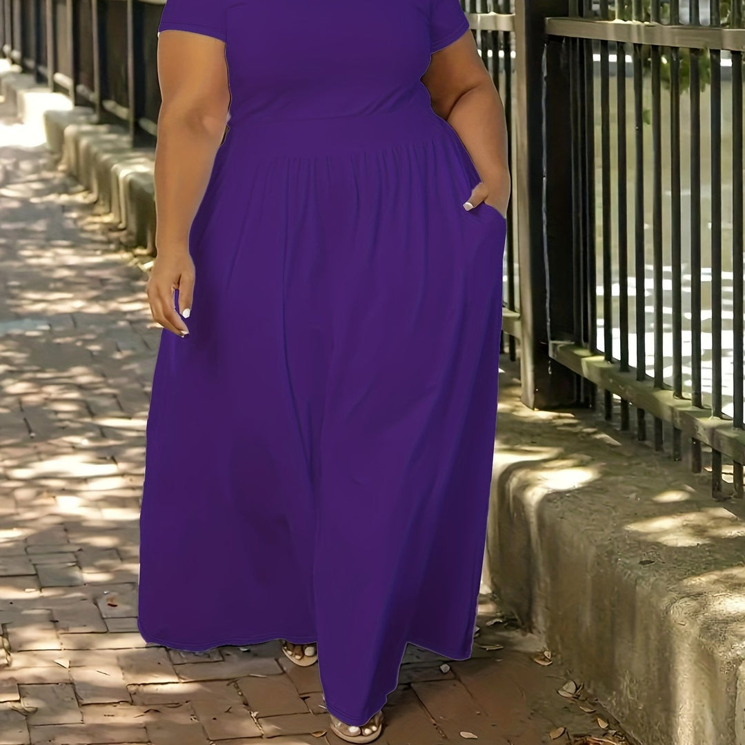 Plus size women's flowy short sleeve maxi dress, comfortable and elegant for any occasion.