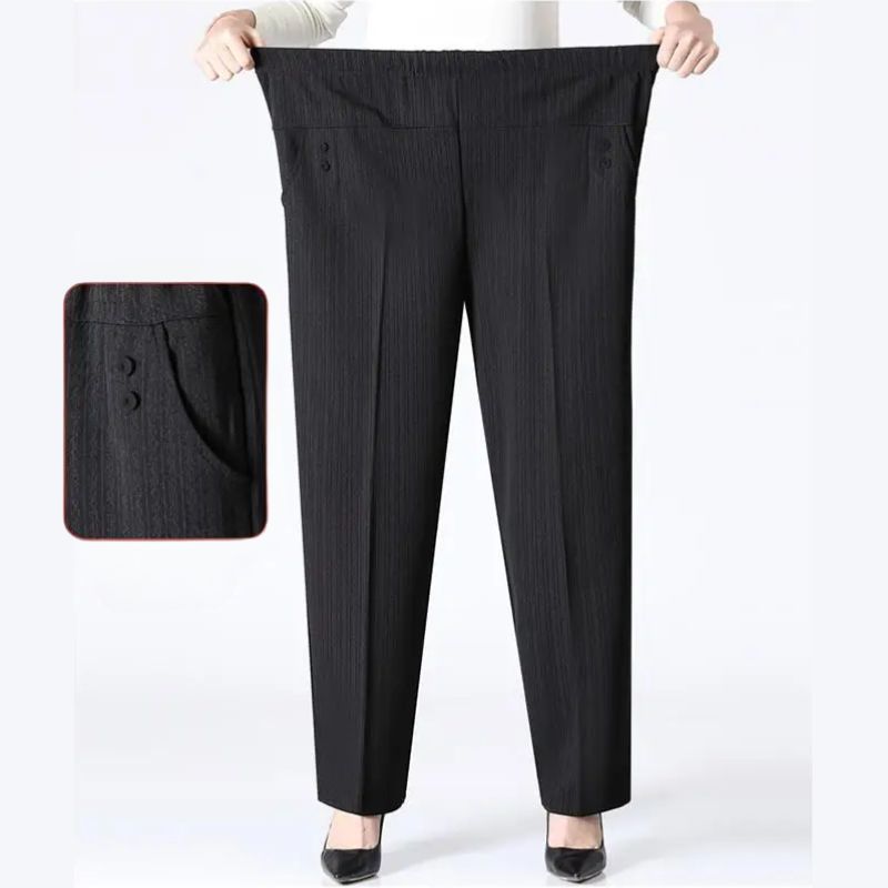 Casual women's plus size warm black fleece pants, perfect for winter comfort and style.