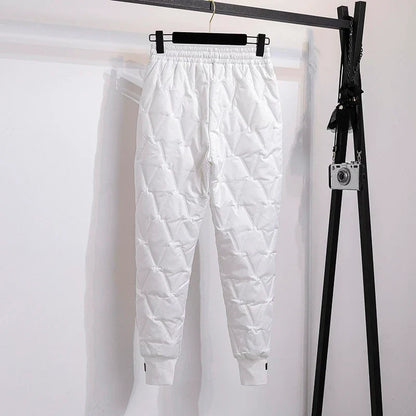 Side profile of women's warm winter joggers, plus size fit & comfortable for daily wear.