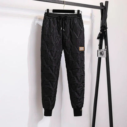 Comfortable plus size women's joggers, high-waisted for warmth & relaxed fit in winter.