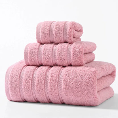 Soft, plush cotton bath towel set, highly absorbent for quick drying & comfort.