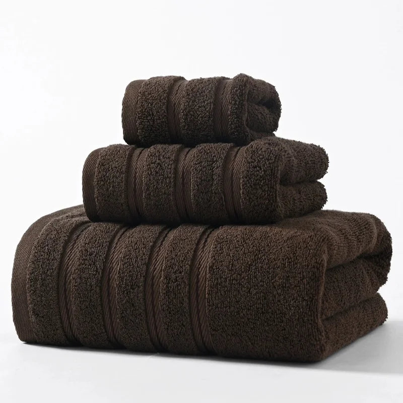 Premium quick-dry plush cotton bath towel set, ultimate absorbency & luxurious feel.