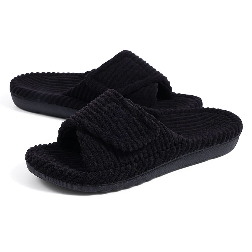 Stylish women's plush comfort slides, adjustable for a cozy fit, perfect for indoor & outdoor activities.