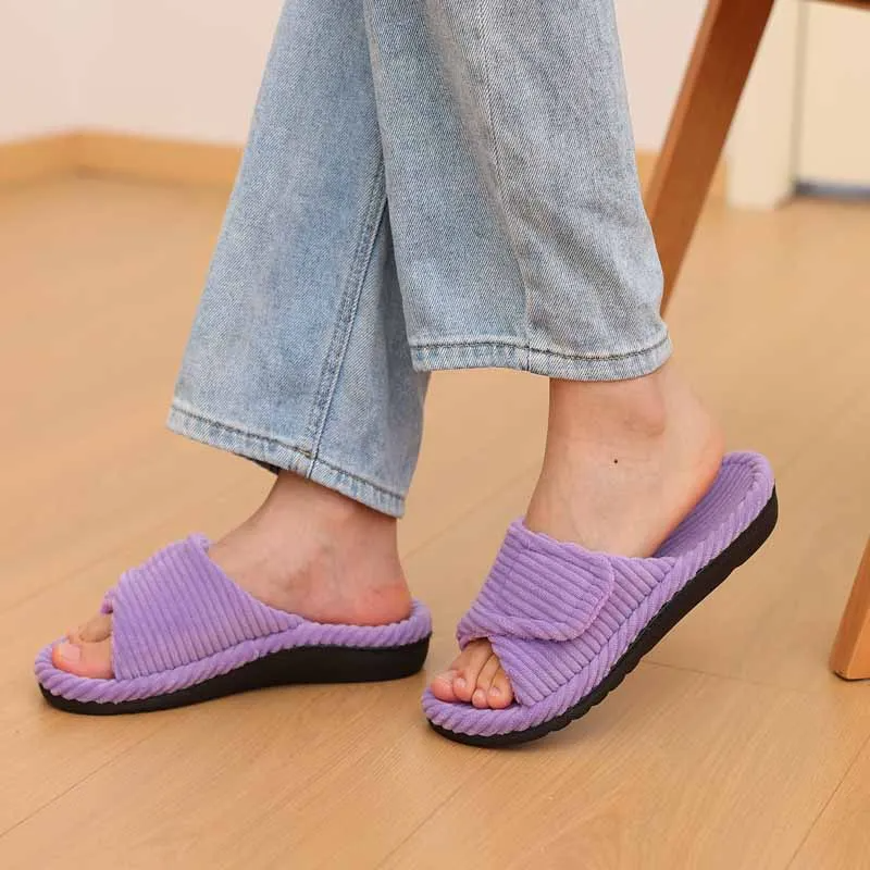 Cozy women's plush cushioned slides, perfect for relaxing indoors or stepping out. Non-slip sole.
