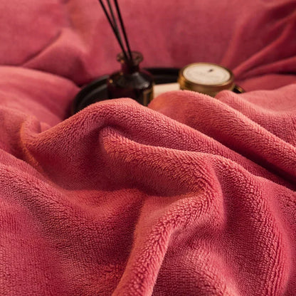 Softest velvet fleece duvet cover, a plush bedding option for ultimate cozy comfort during the winter season.