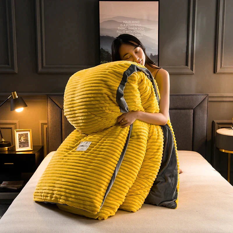 Soft fleece duvet cover with luxurious velvet feel, perfect for a cozy bedroom.