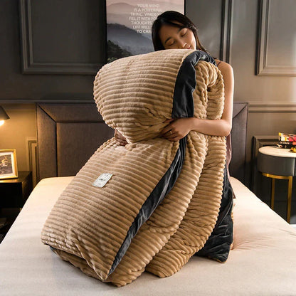 Bedroom decor: Plush velvet fleece duvet cover for a luxurious and warm bed.