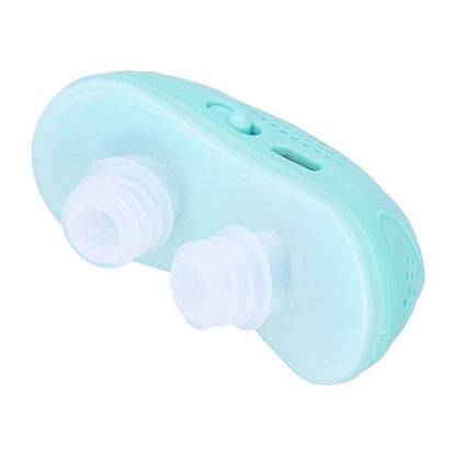 Compact, comfortable anti-snoring device for the nose, a travel-friendly solution for better sleep.