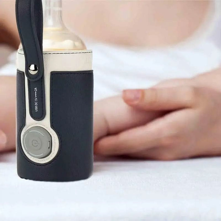 Compact baby bottle warmer, perfect for travel. USB power ensures warm milk for infants anywhere, anytime.