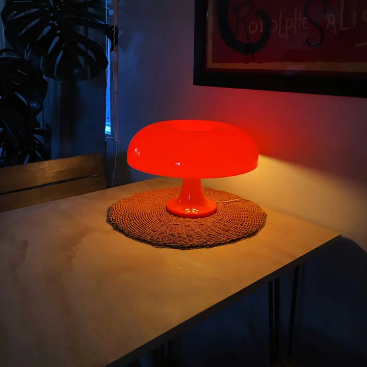 Rechargeable mushroom design lamp, an elegant LED table light for sophisticated home ambiance.