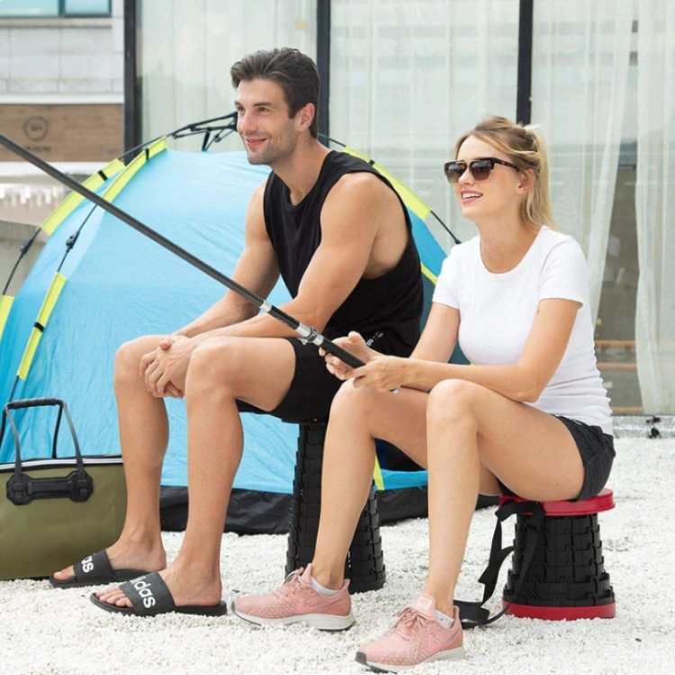 Adjustable height retractable stool, compact and easy to carry, ideal for outdoor events