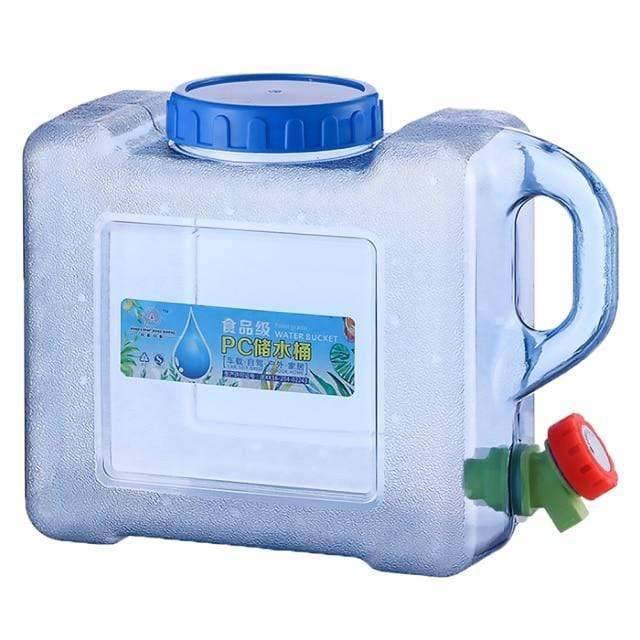 Lightweight outdoor water bag with spigot, portable and collapsible, ideal for camping and travel