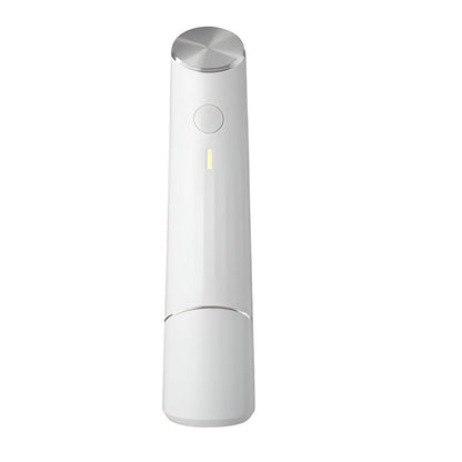 Efficient portable food vacuum sealer extending freshness of fruits, vegetables & meats for healthier meal prep.