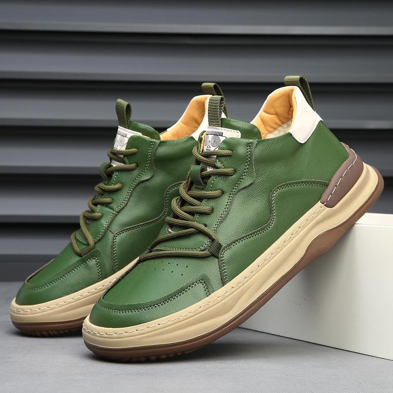 Modern mens casual sneakers, blending premium comfort with athletic style.