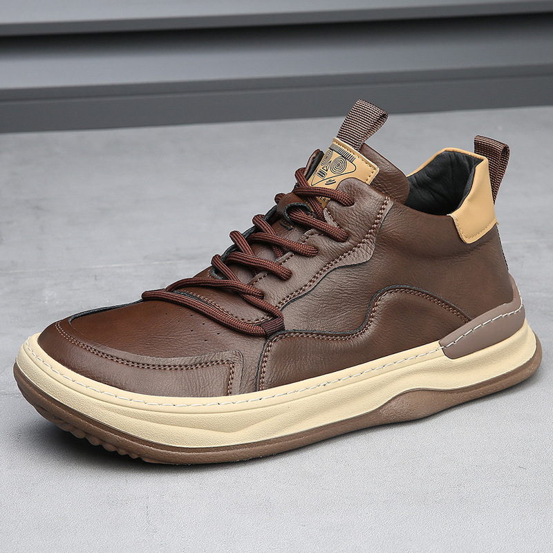 Stylish mens walking shoes, perfect for everyday casual wear.