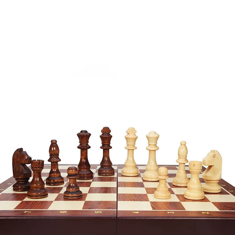 Detailed view of the fine wood grain on the premium wooden chess board and solid pieces, showcasing quality.