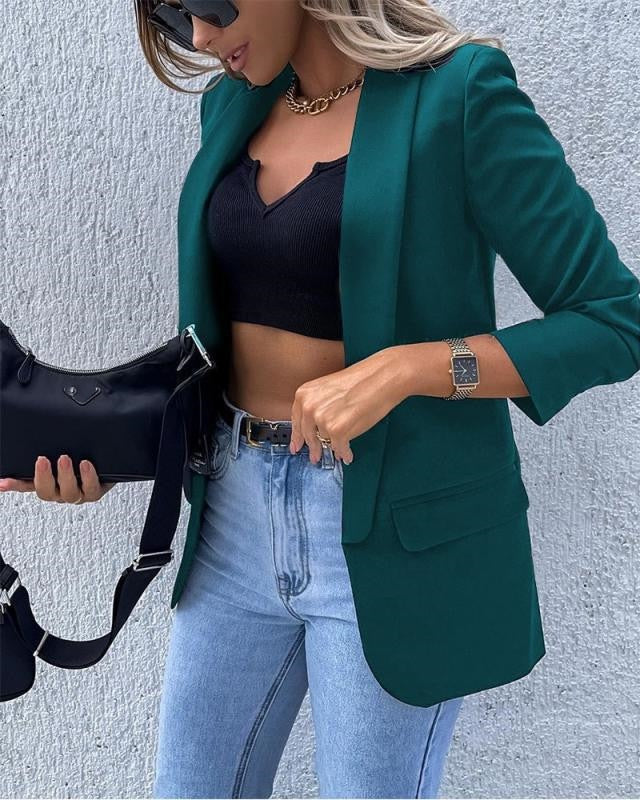 Versatile women's chic blazer. Stylish outerwear for office, professional meetings & everyday fashion. Smart casual.