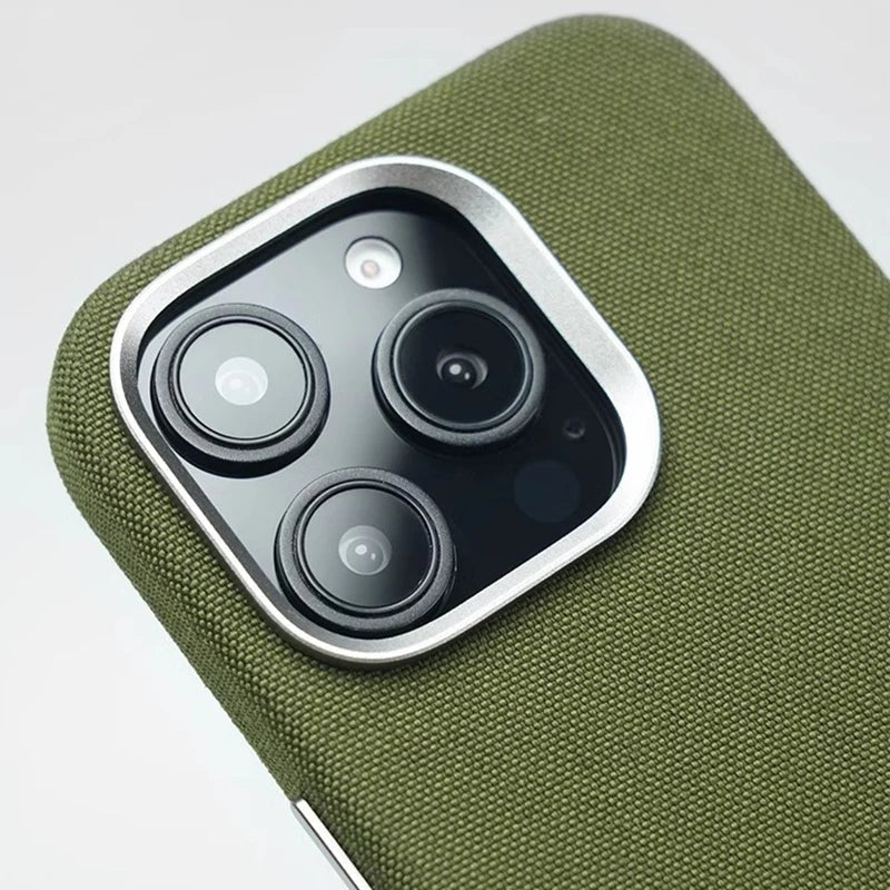 Slim iPhone 15 case featuring non-slip grip & MagSafe compatibility. Durable device protection.