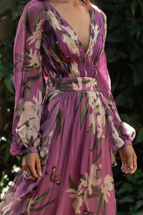 Elegant women's long purple V-neck maxi dress, ideal for summer evenings & formal events.