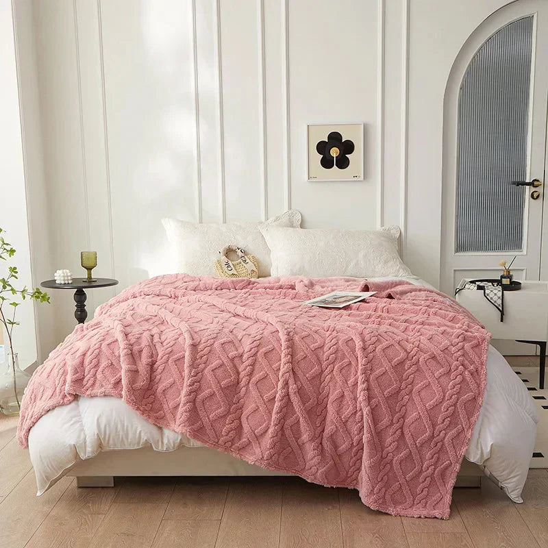 Reversible lambswool blanket, a versatile thick throw for bedroom or living room. Luxury soft and warm comfort.
