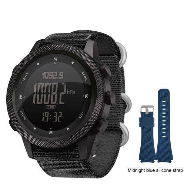 Durable men's sportwatch for outdoor use, featuring a robust case and multi-sport tracking modes.