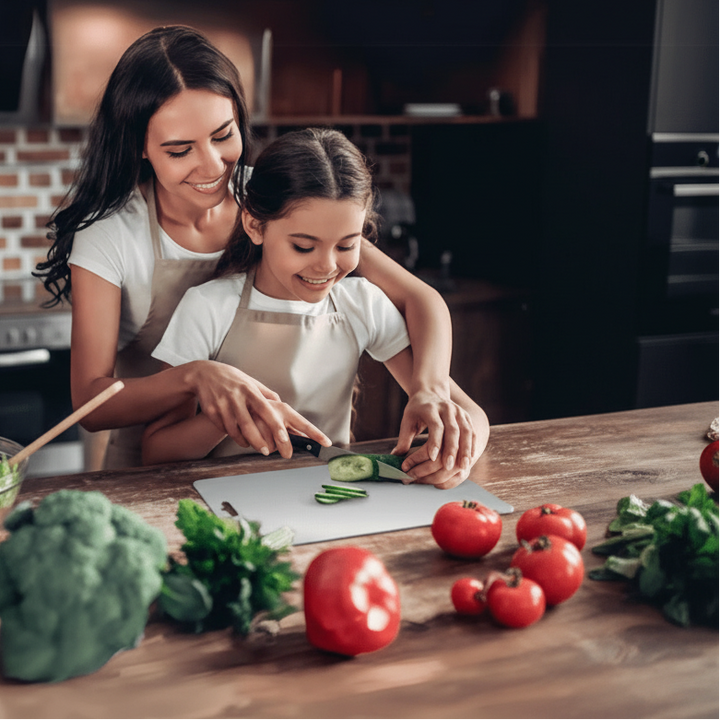 Easy-clean stainless steel cutting board. Rustproof & hygienic solution for modern kitchen food prep.