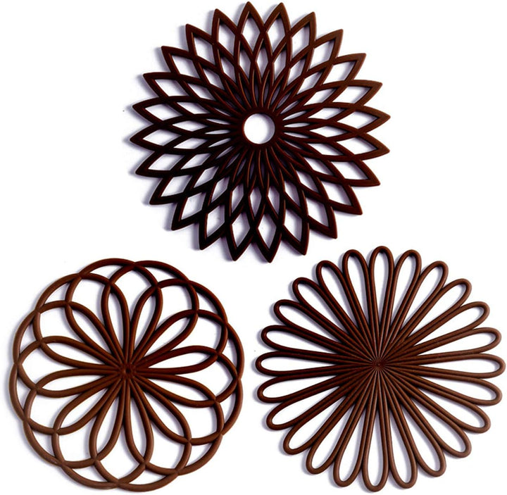 Stylish 3-pack silicone coasters, heat resistant & essential for home decor.