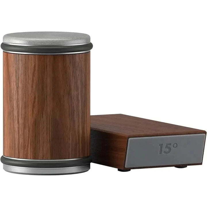 Innovative SHARPEDGE kitchen gadget: professional diamond rolling knife and blade sharpener.