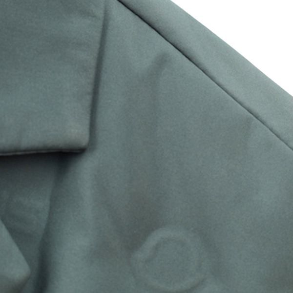 Modern men's urban jacket, windproof & waterproof. Sleek design, ideal for lightweight, weather-resistant wear.