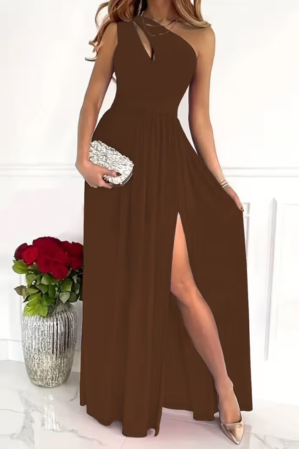 Stylish women's one shoulder maxi dress in a sleek design, ideal for modern elegant evening wear.