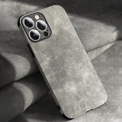 Protective iPhone 15 case, a durable tech accessory with slim design & enhanced shockproof features for device safety.