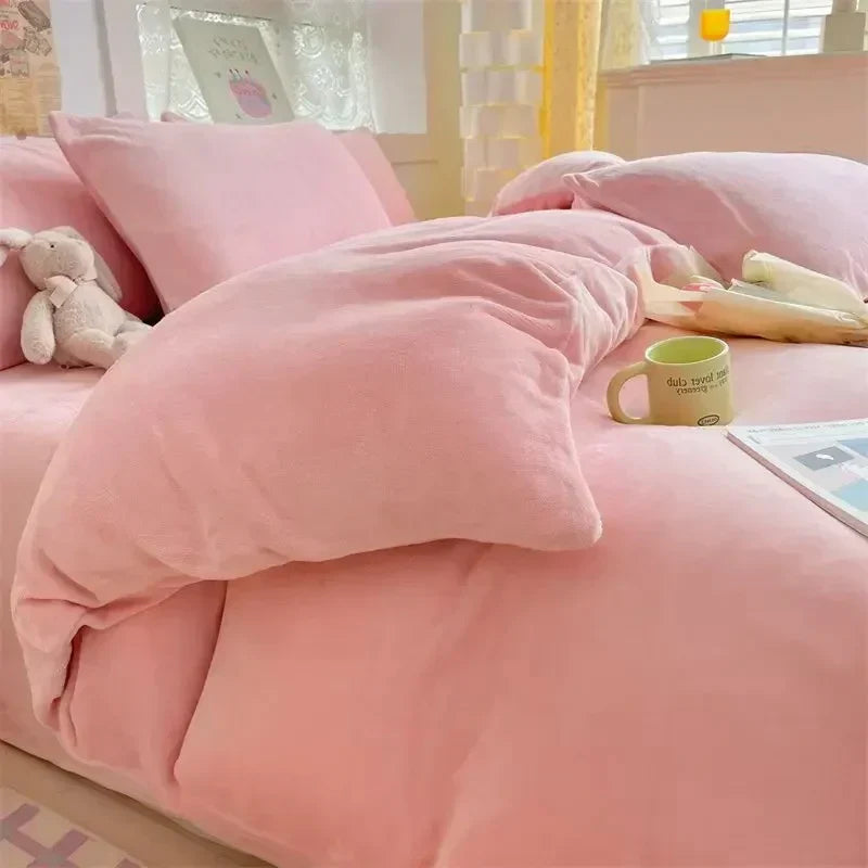 Unisex flannel fleece duvet cover, offering warm, soft bedding for a cozy blanket feel and luxurious sleep comfort.
