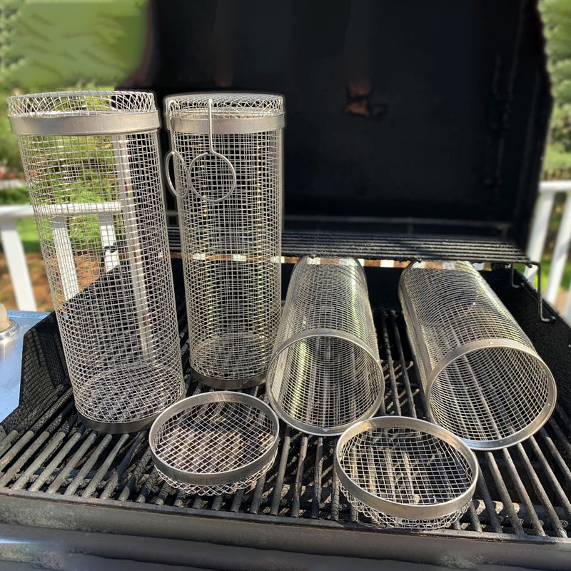 Achieve perfect results with this stainless steel rolling grill basket, ideal for BBQ & rotisserie style cooking.