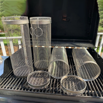 Achieve perfect results with this stainless steel rolling grill basket, ideal for BBQ & rotisserie style cooking.