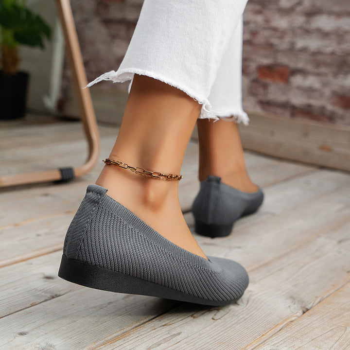 Supportive women's orthopedic ballerinas, designed for pain relief & superior all-day foot comfort.