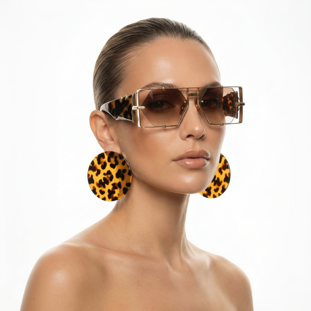 Hexagon UV400 protection sunglasses, blending modern design with stylish alloy frames for unisex appeal.
